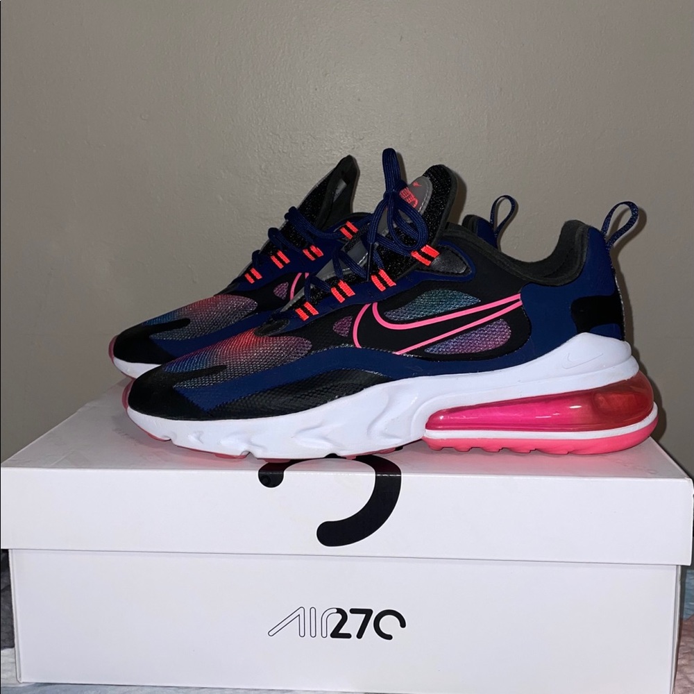 Women’s Nike Air Max 270 React SE